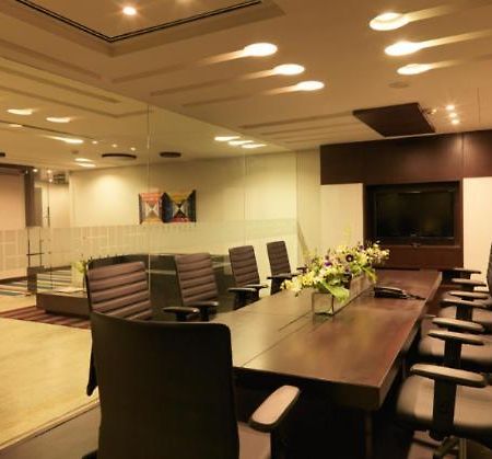 24 Tech Hotel Bangalore Dış mekan fotoğraf