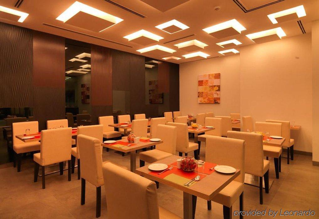 24 Tech Hotel Bangalore Dış mekan fotoğraf